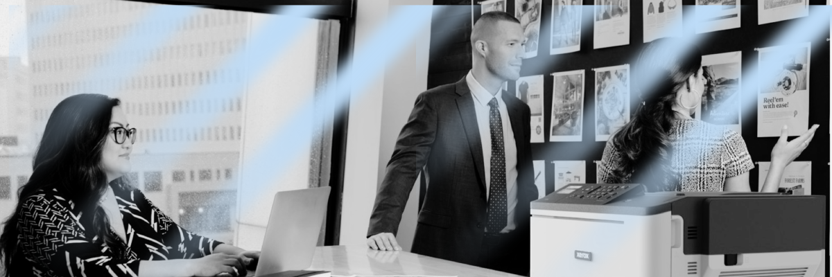 People working together using Xerox Workflow Central.